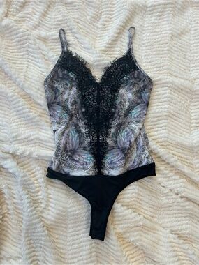 Bebe Multicolor Floral Lace Thong Bodysuit- Black & Cream